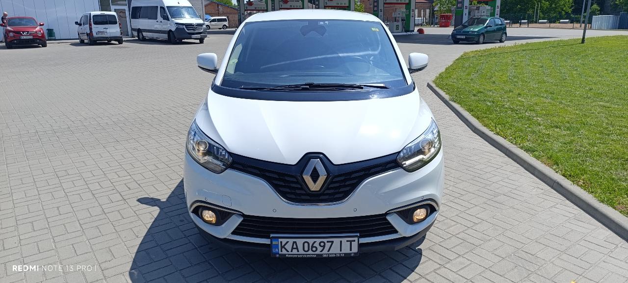 Renault Scenic - фото 34