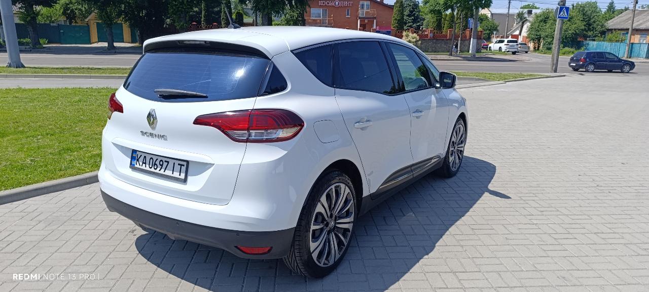 Renault Scenic - фото 32