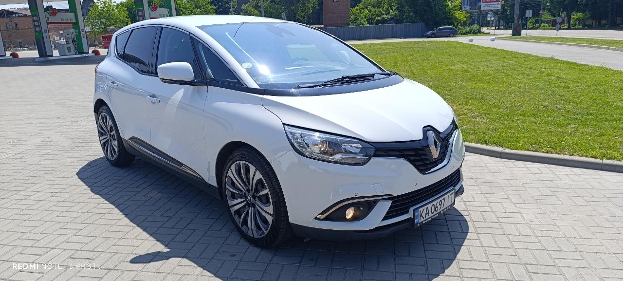 Renault Scenic - фото 20