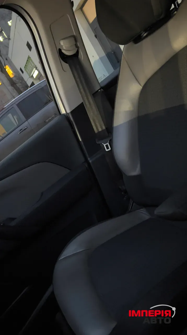 Citroen C4 Picasso - фото 36