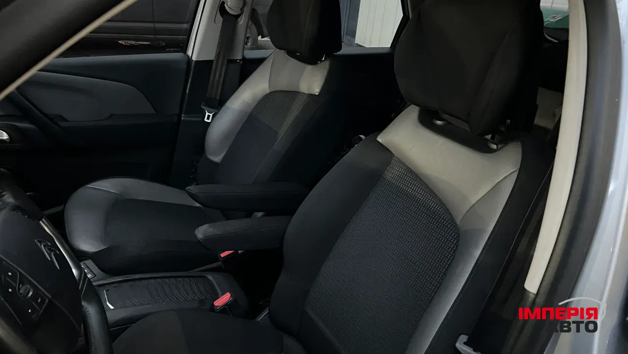 Citroen C4 Picasso - фото 34