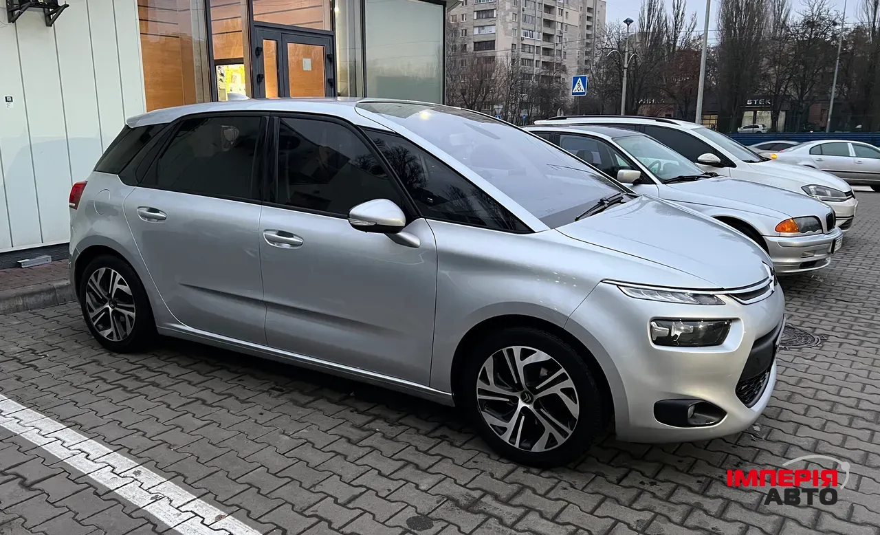 Citroen C4 Picasso - фото 6
