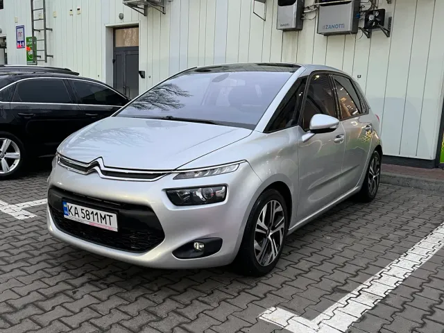 Citroen C4 Picasso - фото 1
