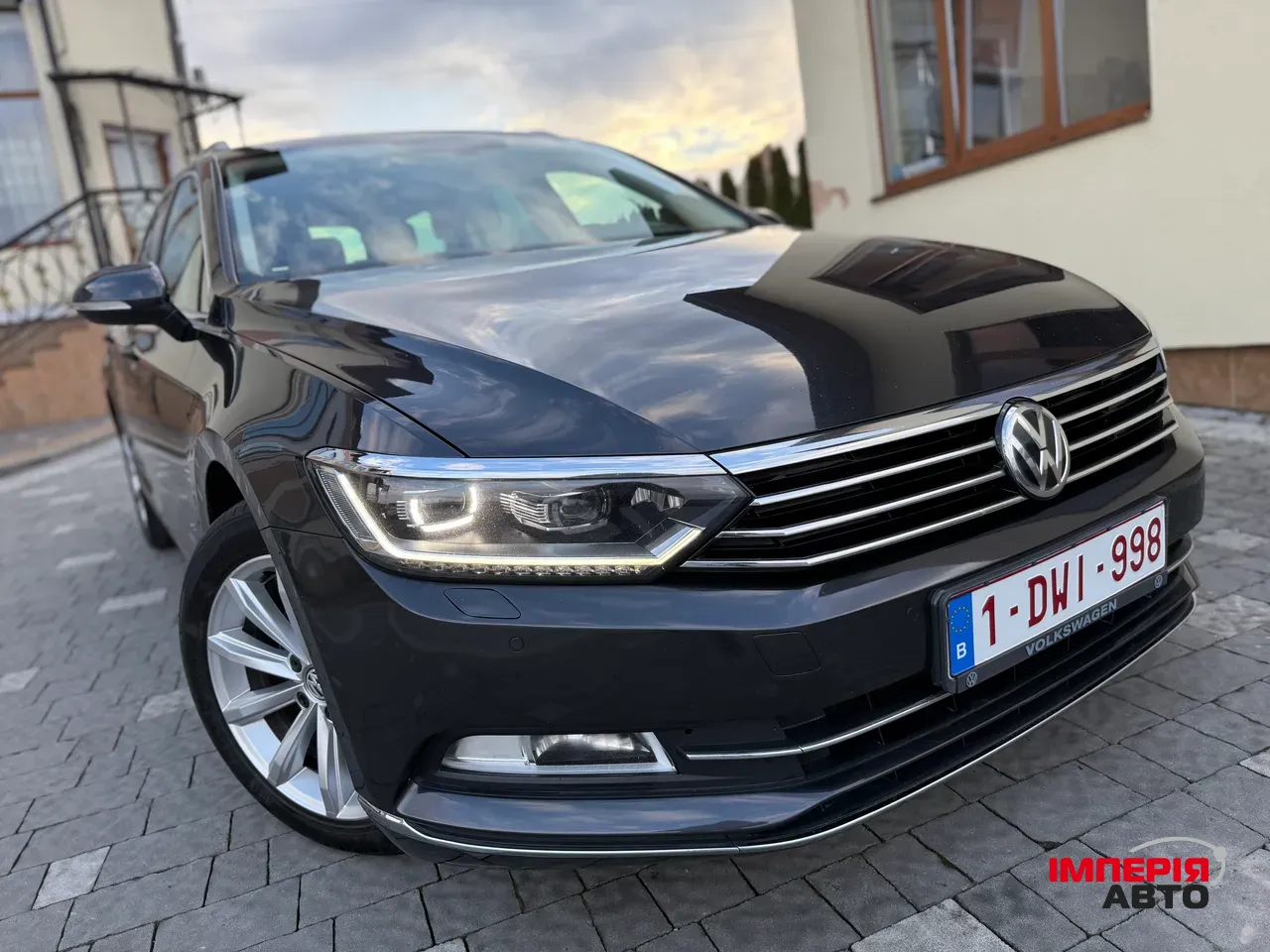 Volkswagen Passat - фото 6