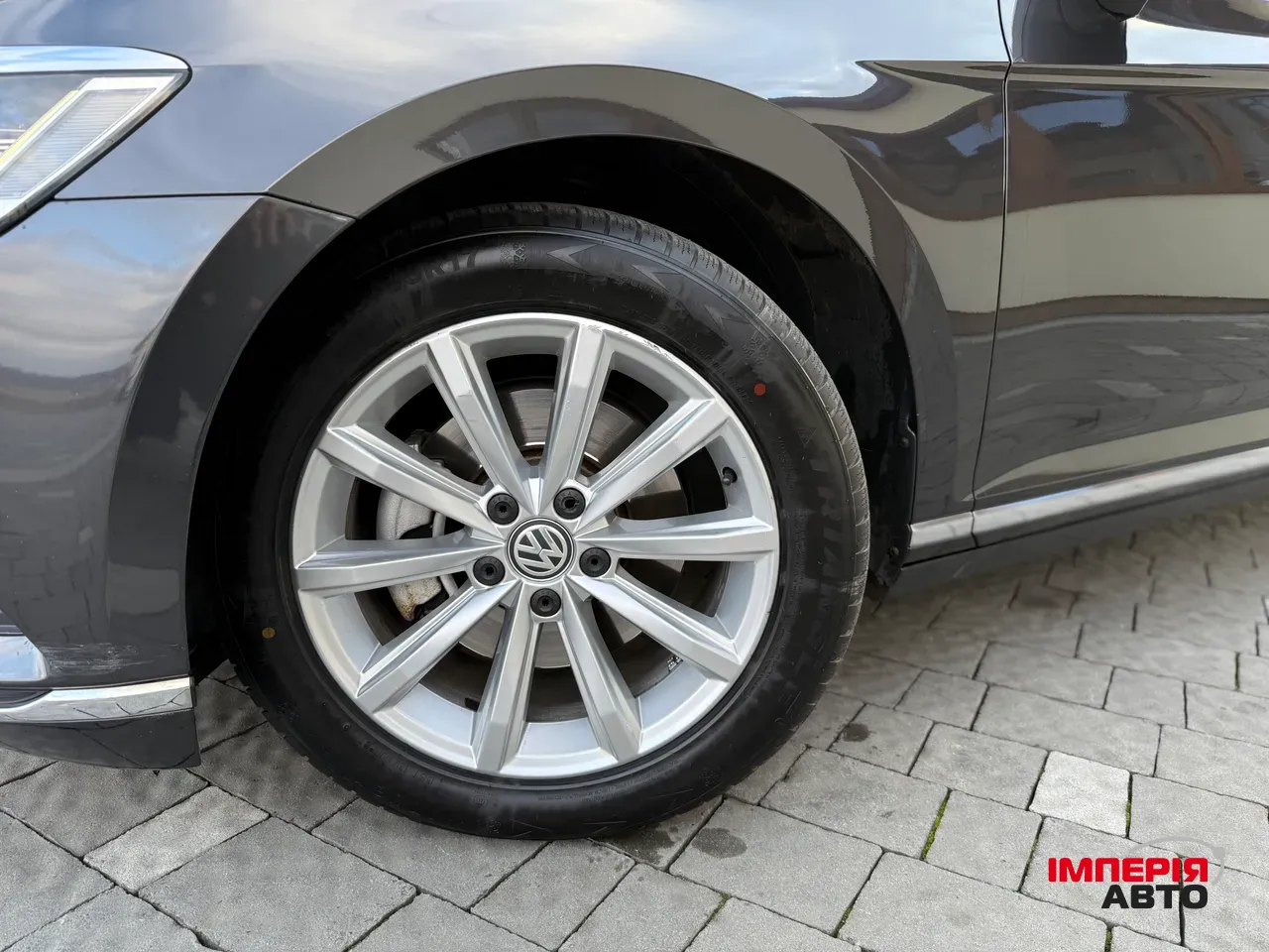 Volkswagen Passat - фото 23