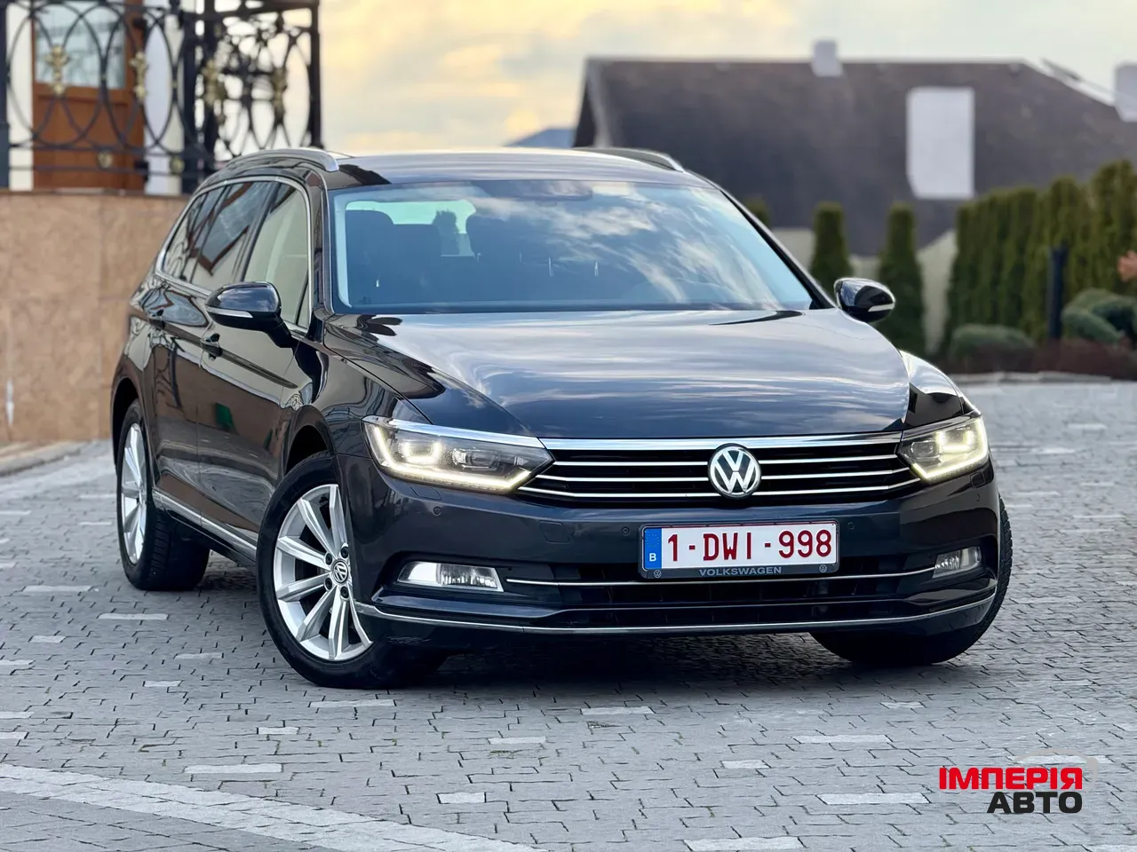 Volkswagen Passat - фото 2