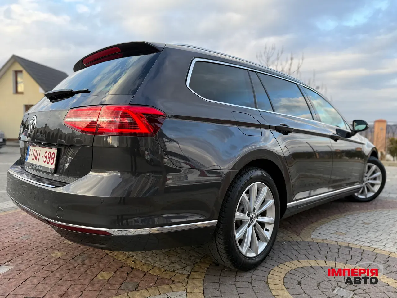 Volkswagen Passat - фото 38
