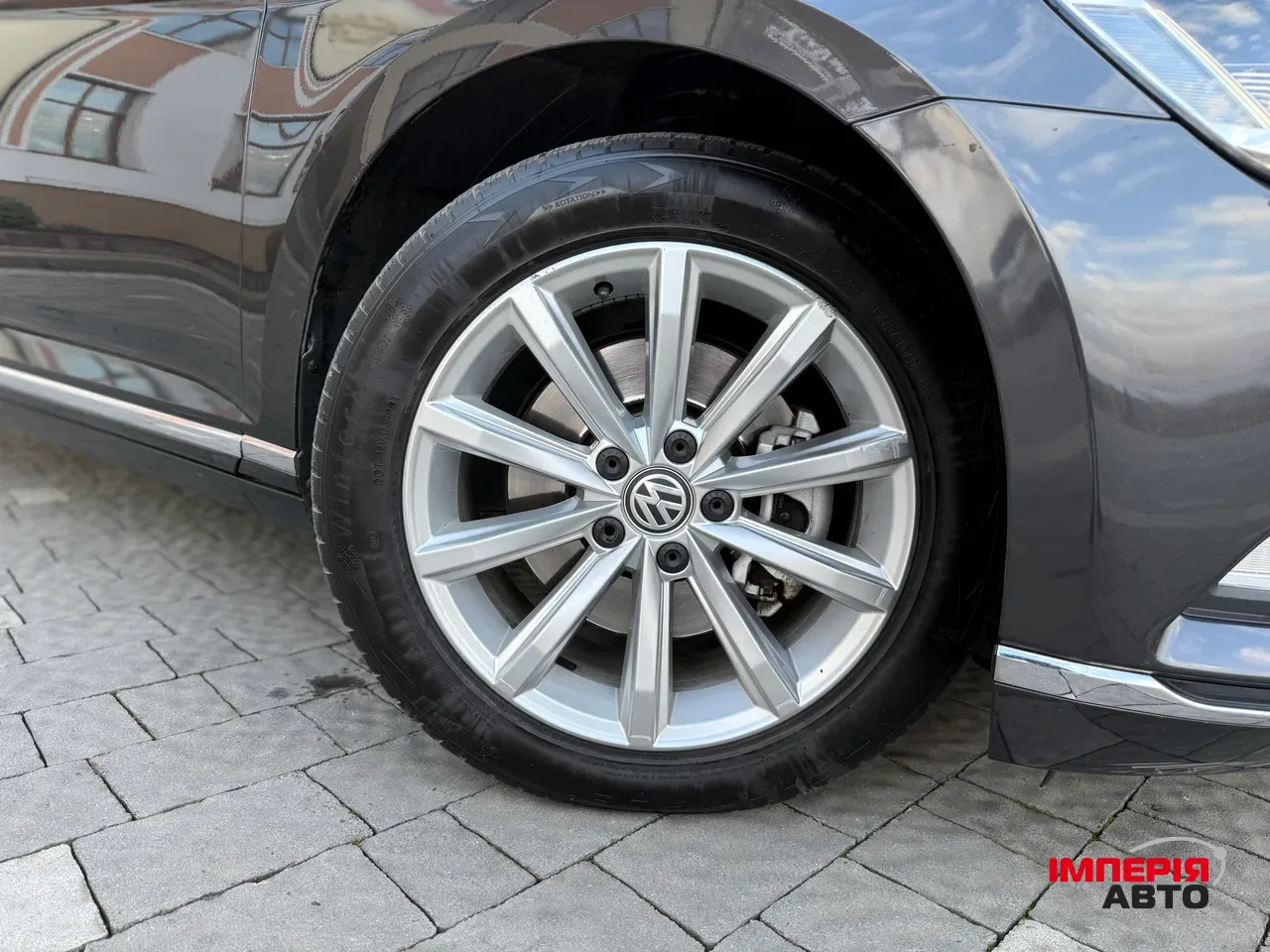 Volkswagen Passat - фото 11