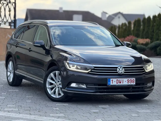 Volkswagen Passat - фото 1