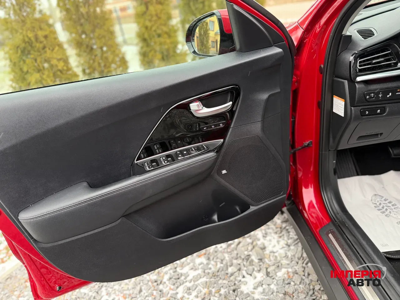 Kia Niro - фото 48