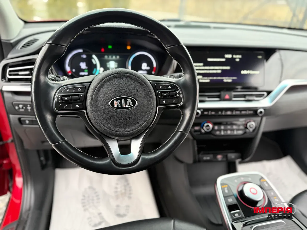 Kia Niro - фото 35