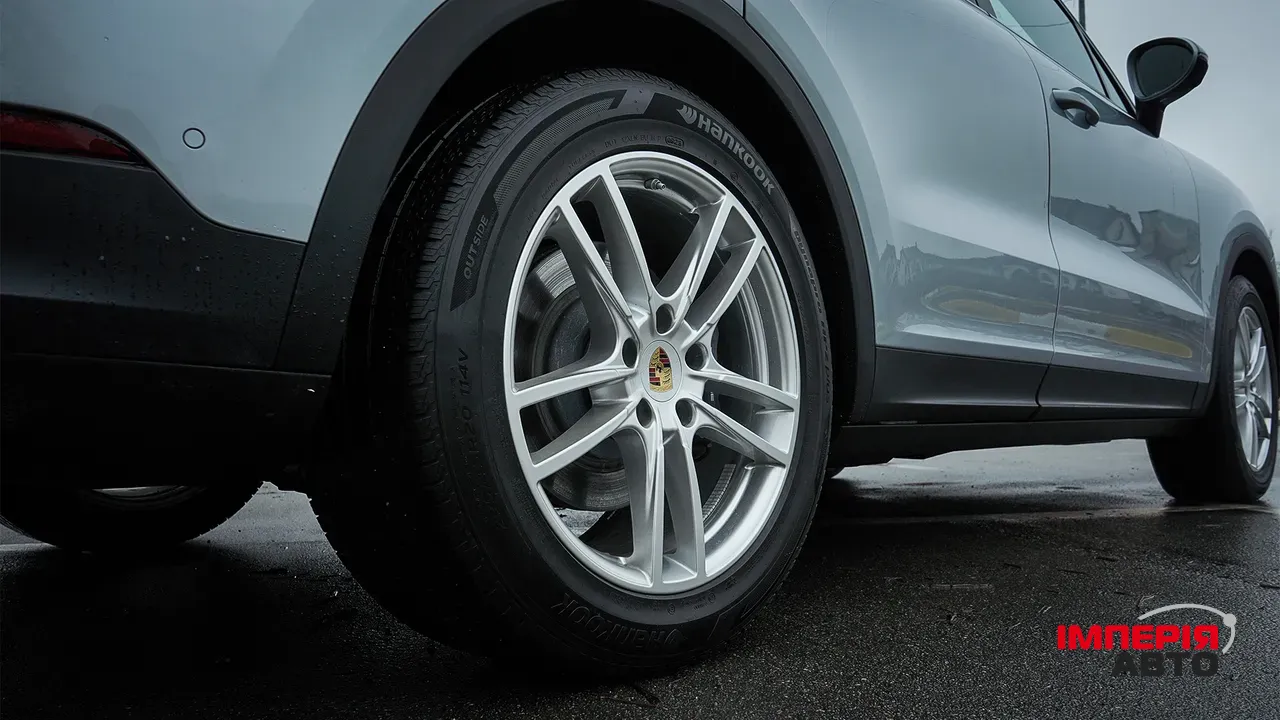 Porsche Cayenne - фото 10