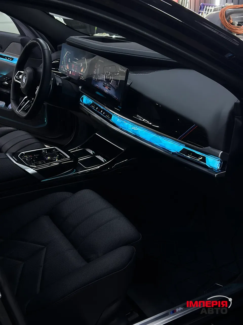 BMW 7 серії - фото 38