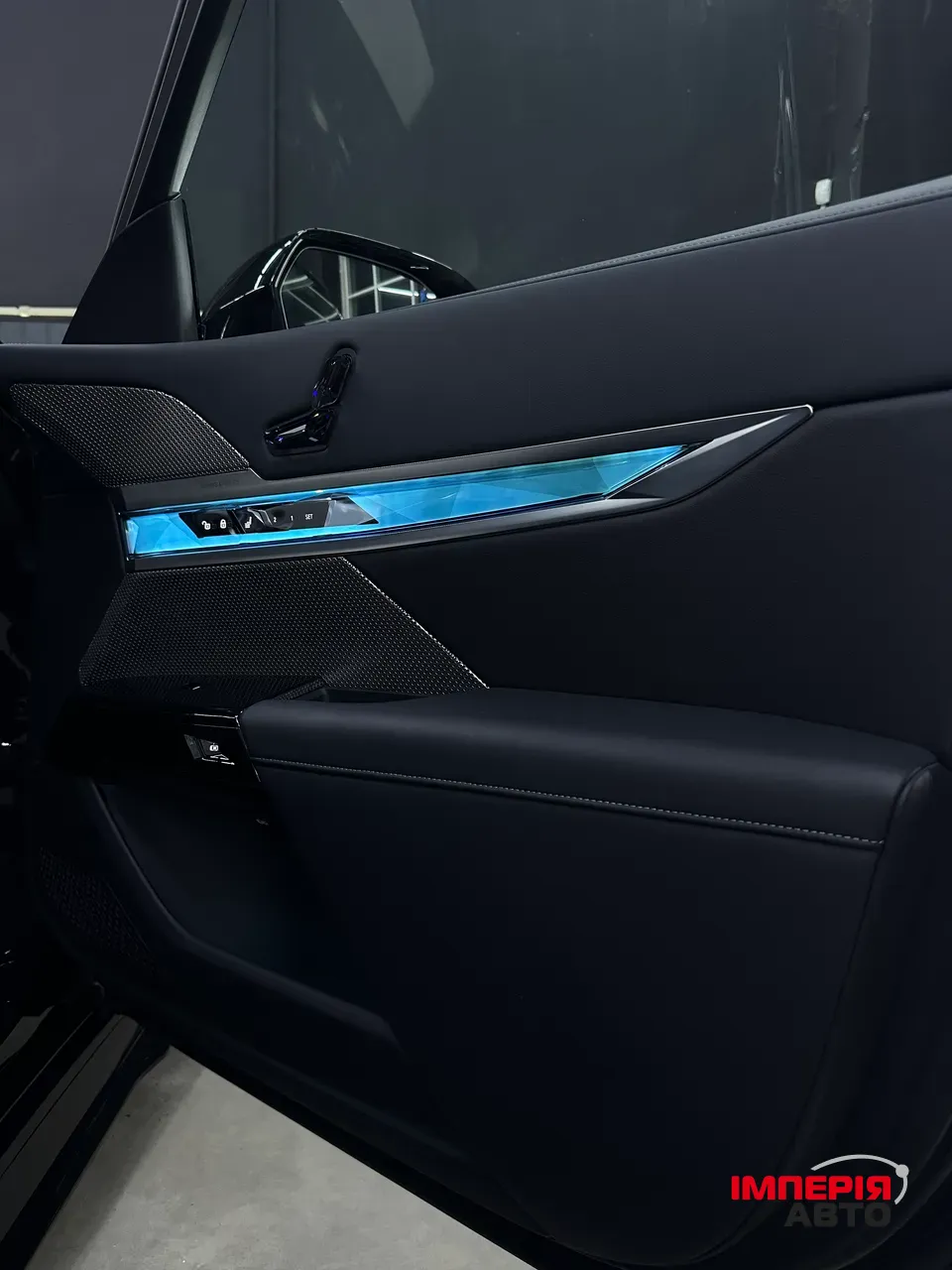 BMW 7 серії - фото 40