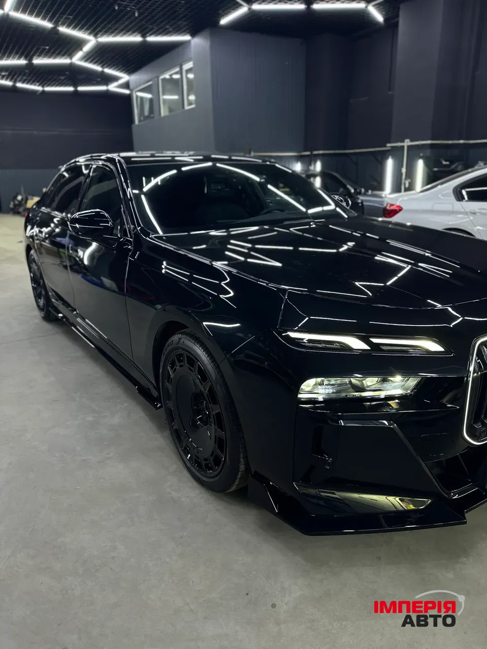 BMW 7 серії - фото 12