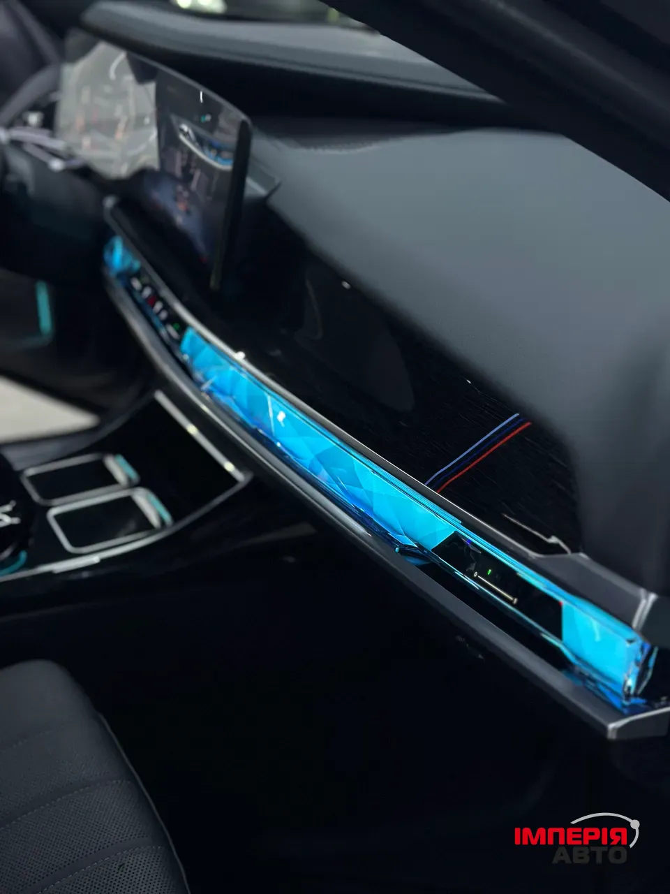 BMW 7 серії - фото 37