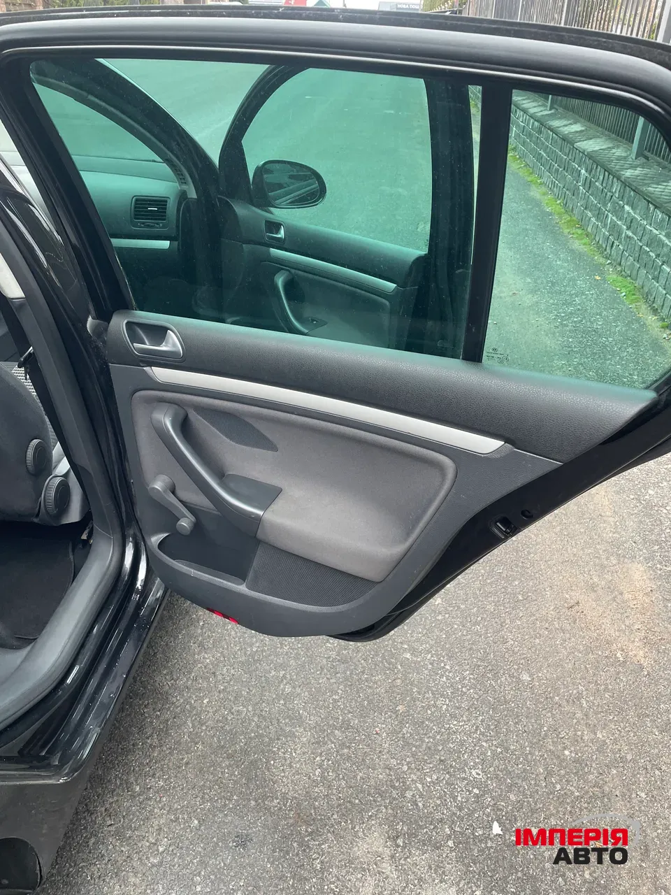 Volkswagen Golf - фото 8