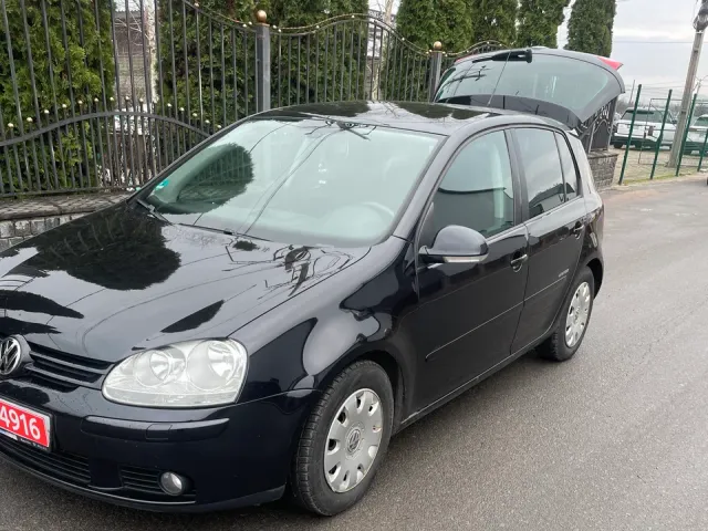 Volkswagen Golf - фото 2