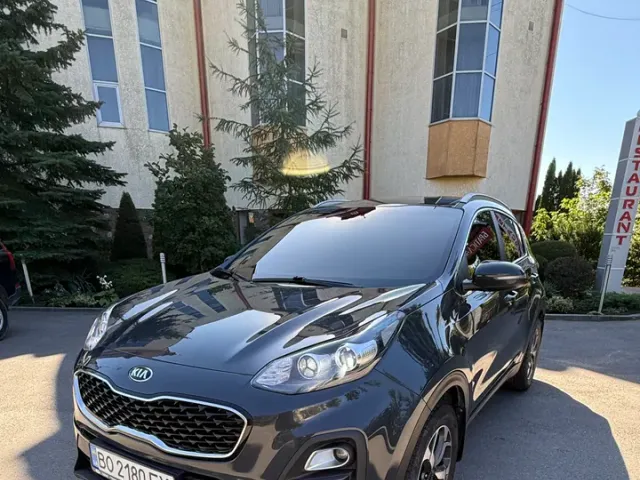 Kia Sportage - фото 1