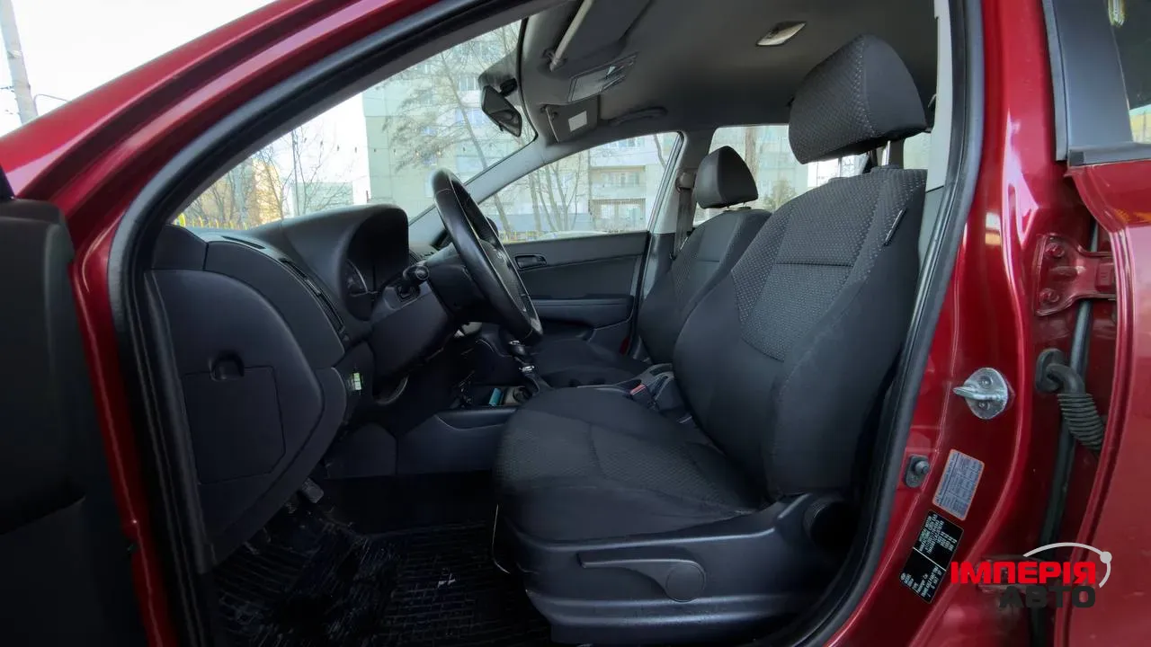 Hyundai i30 - фото 6