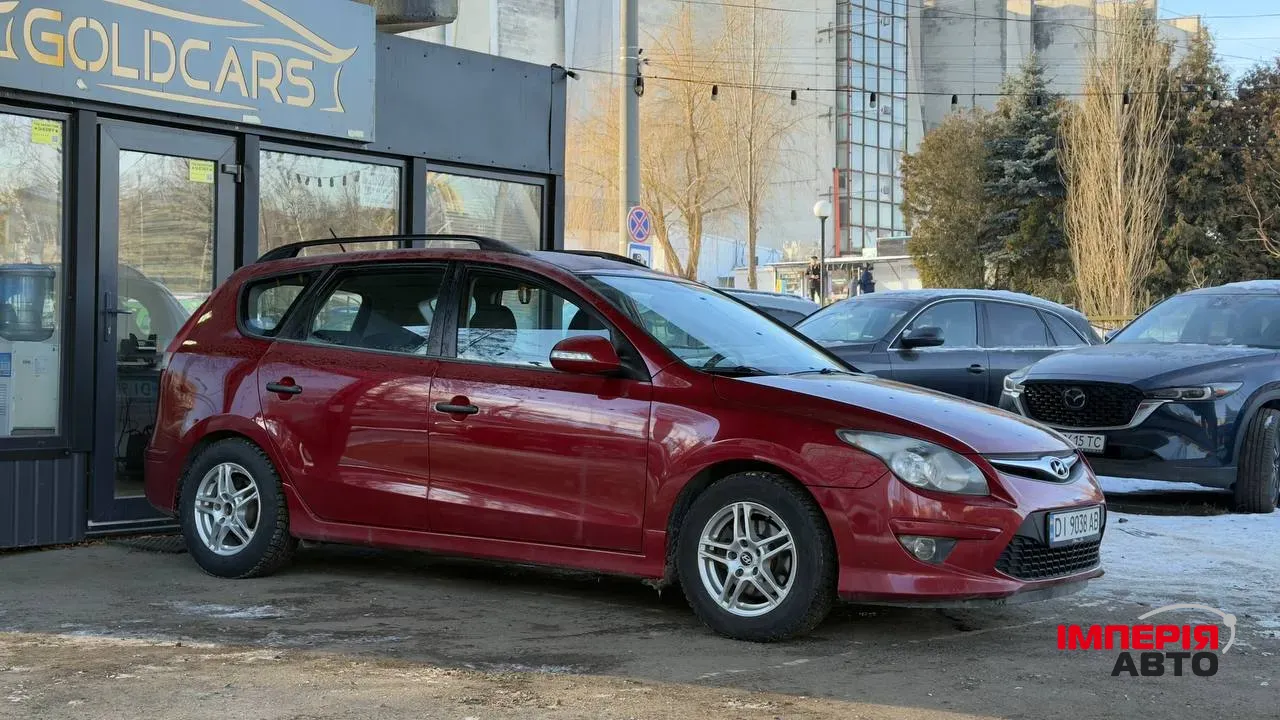 Hyundai i30 - фото 7