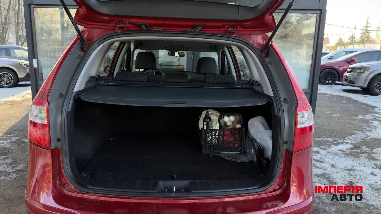 Hyundai i30 - фото 5