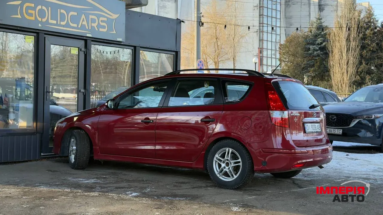 Hyundai i30 - фото 10