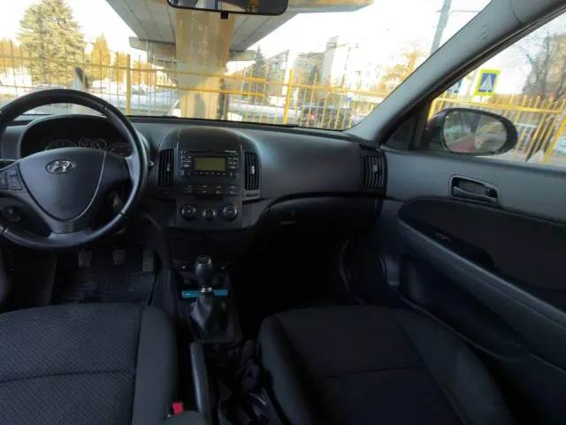 Hyundai i30 - фото 4