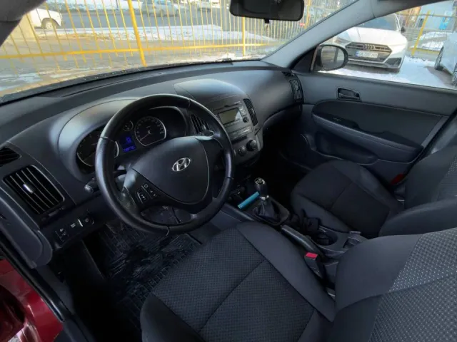 Hyundai i30 - фото 3