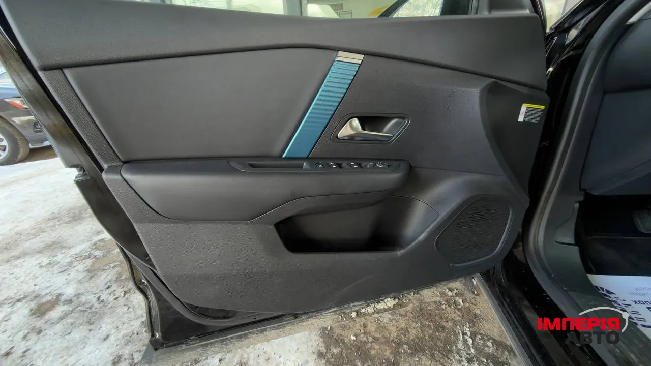 Citroen C4 - фото 10