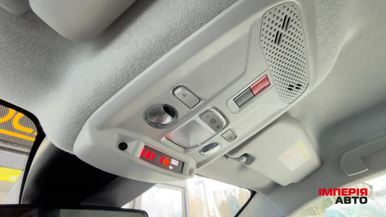 Citroen C4 - фото 4