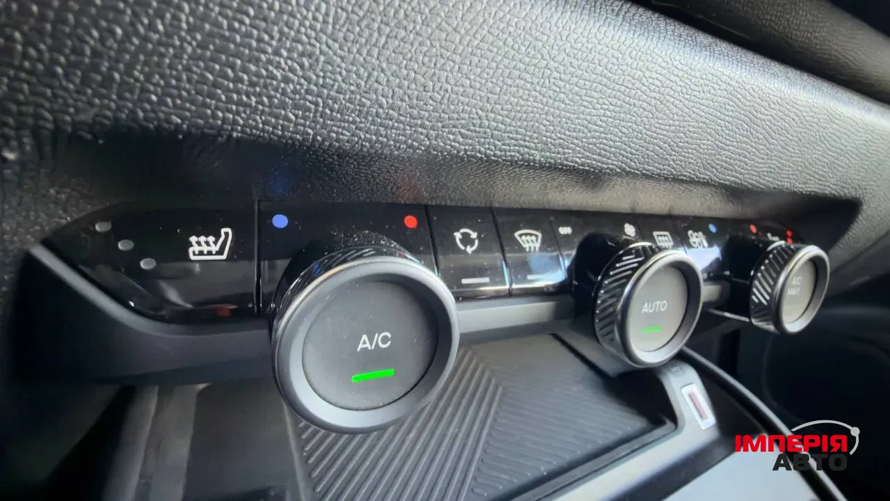 Citroen C4 - фото 5