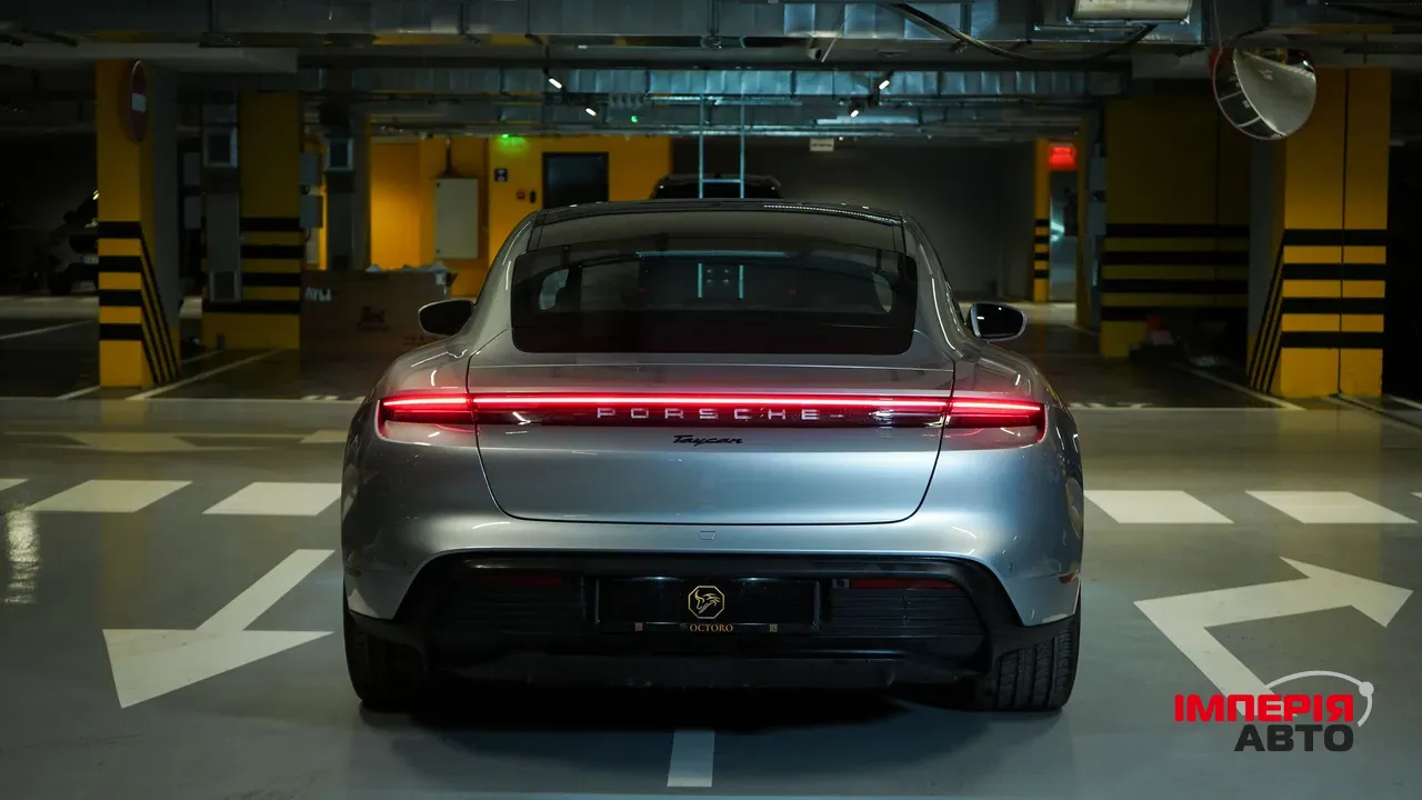 Porsche Taycan - фото 7