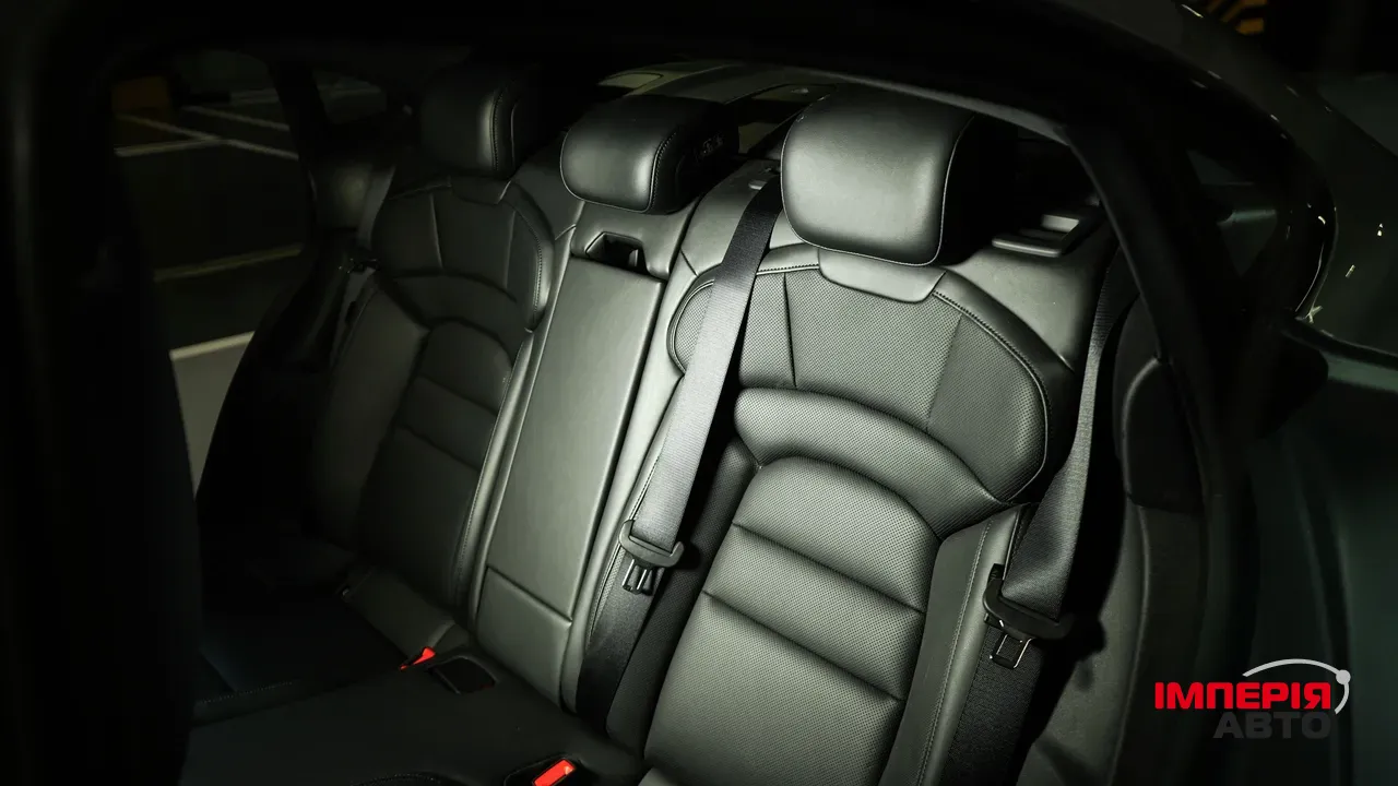 Porsche Taycan - фото 17