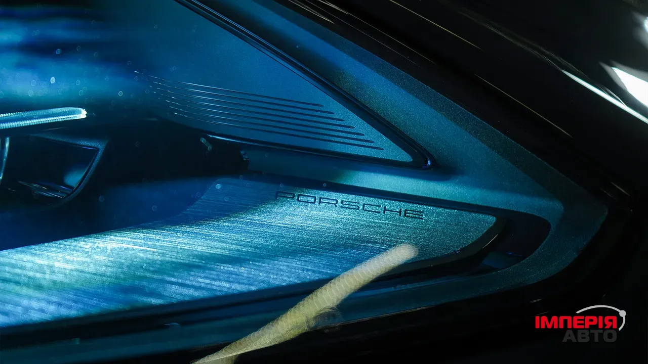 Porsche Cayenne - фото 7