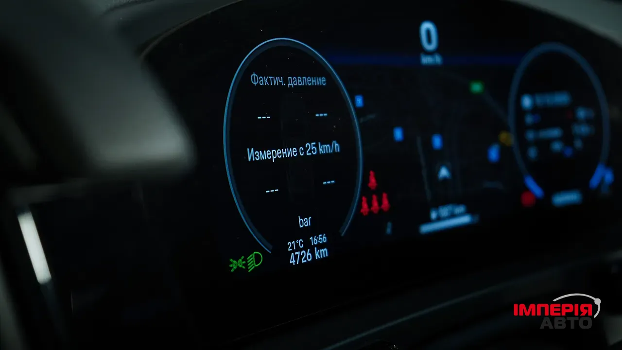 Porsche Cayenne - фото 20