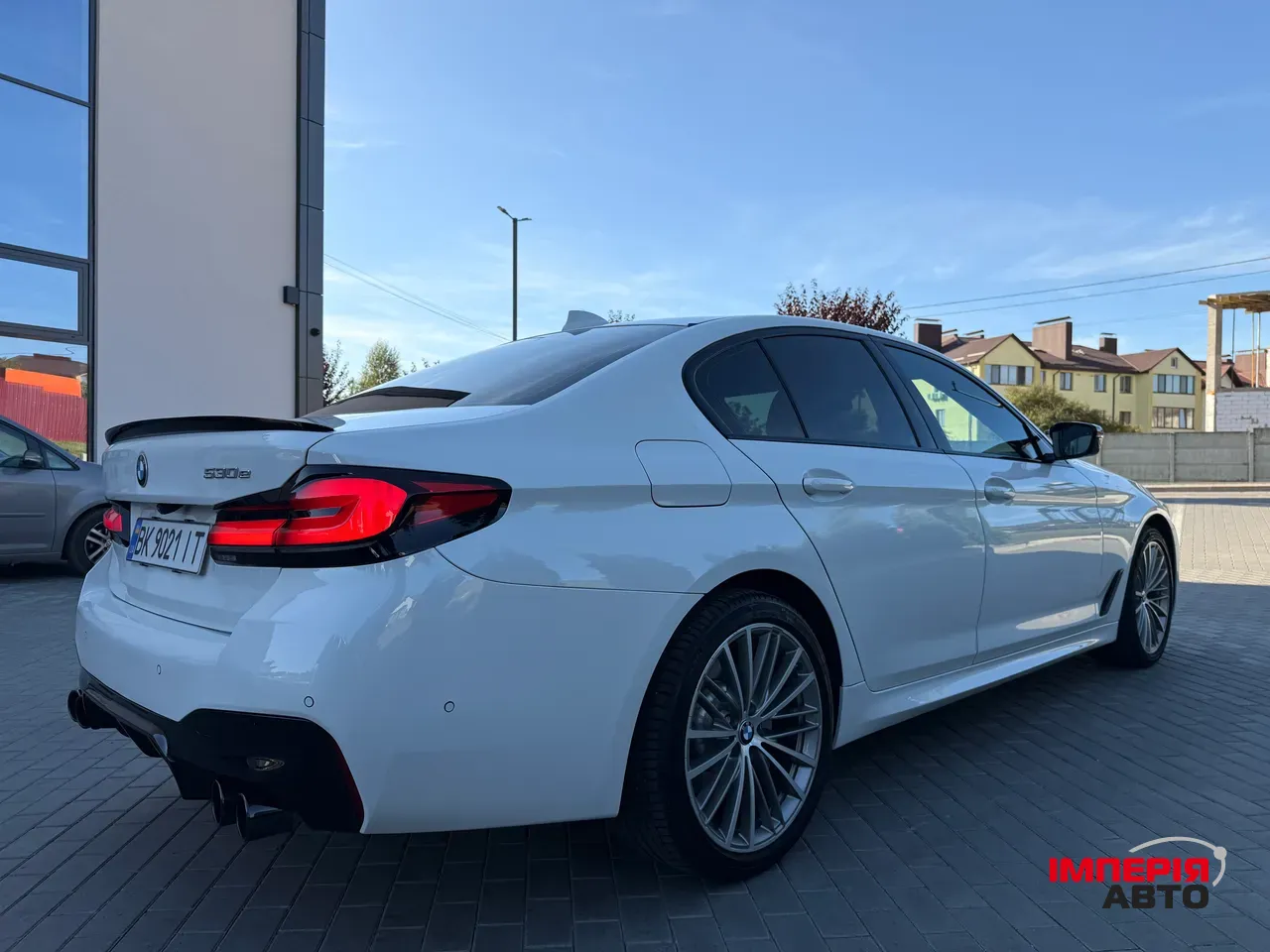 BMW 5 серії - фото 8