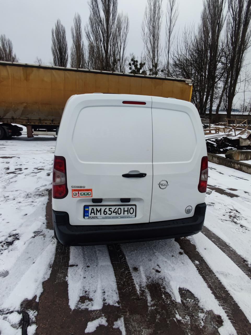 Opel Combo - фото 3