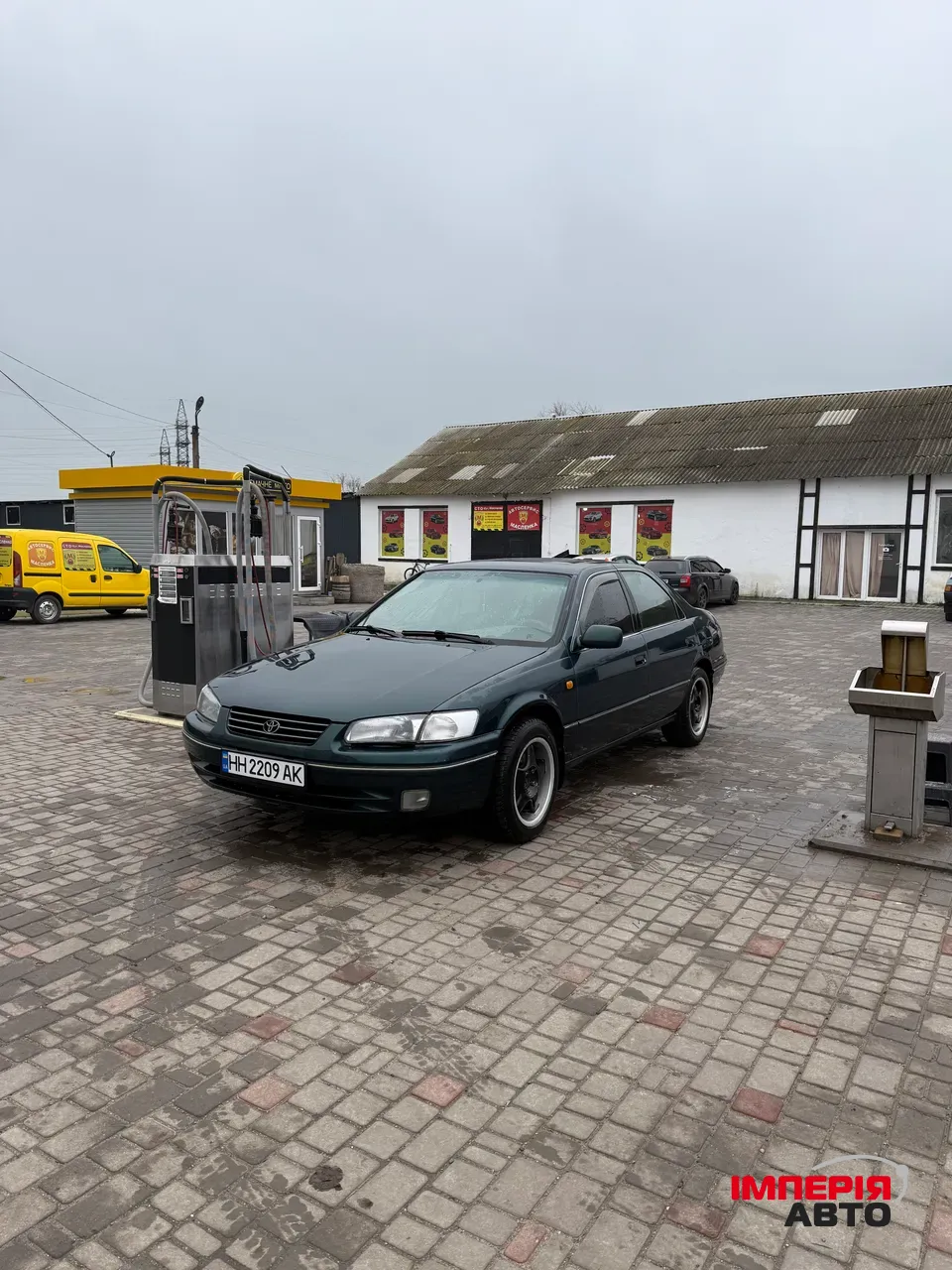 Toyota Camry - фото 5