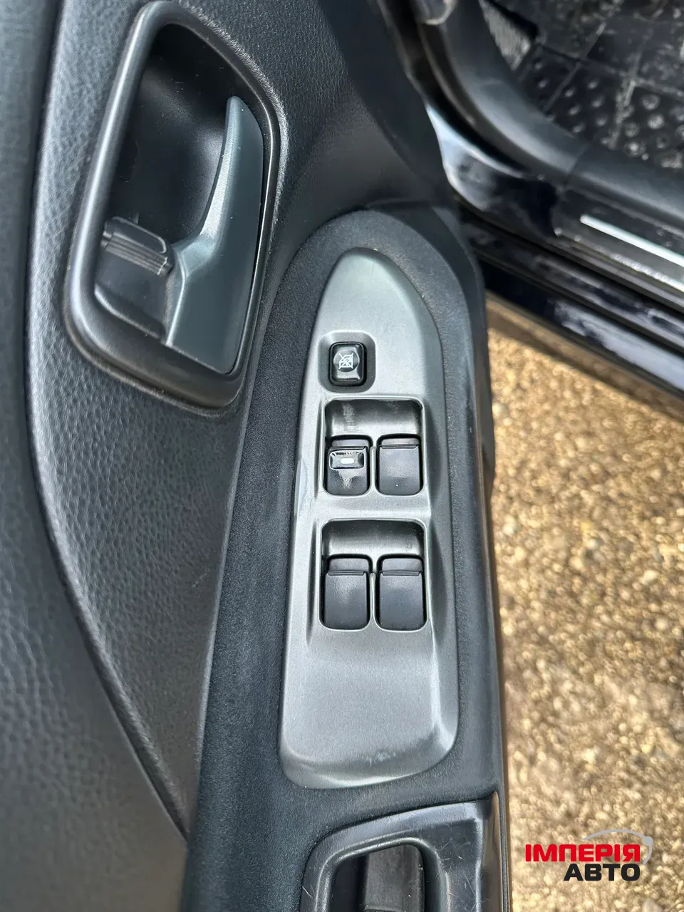 Mitsubishi Lancer - фото 12