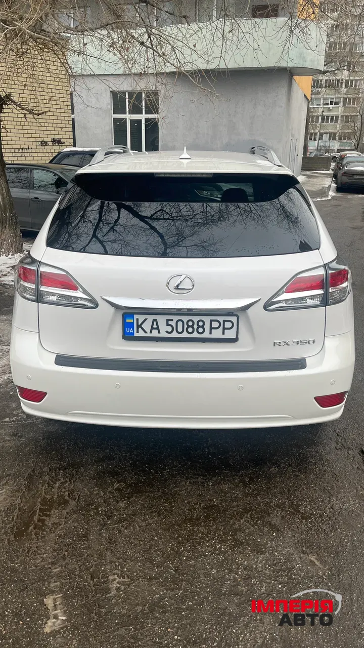 Lexus RX - фото 9