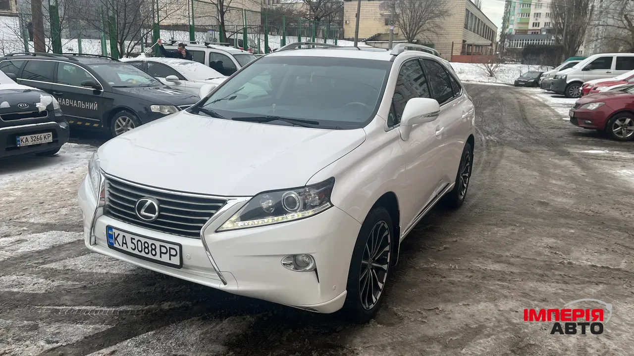 Lexus RX - фото 20