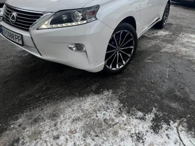 Lexus RX - фото 5