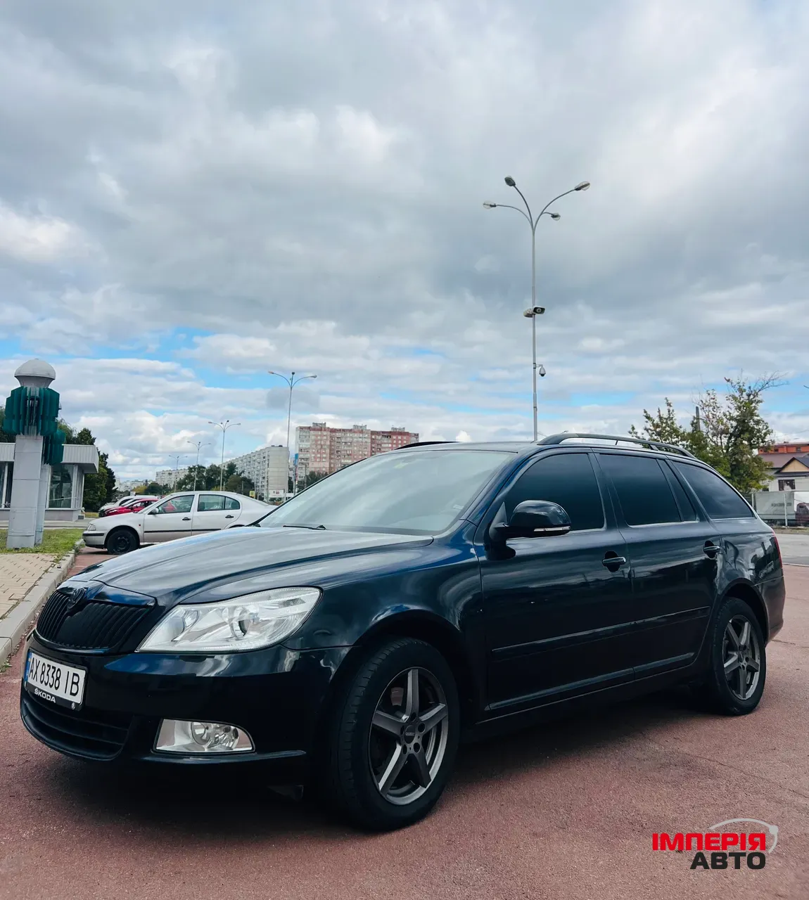 Skoda Octavia - фото 2