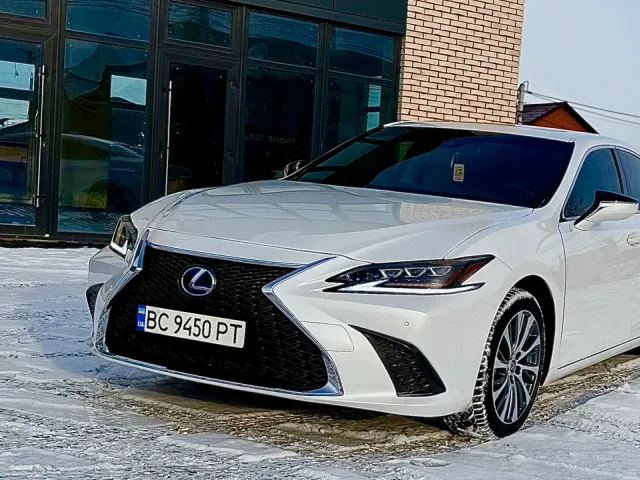 Lexus ES - фото 4