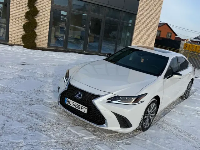Lexus ES - фото 3