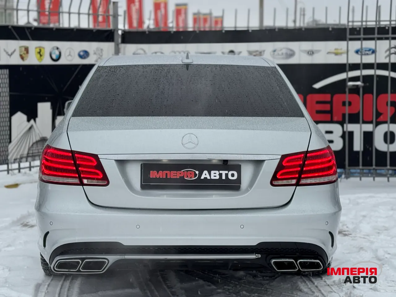 Mercedes-Benz E-Класс - фото 7