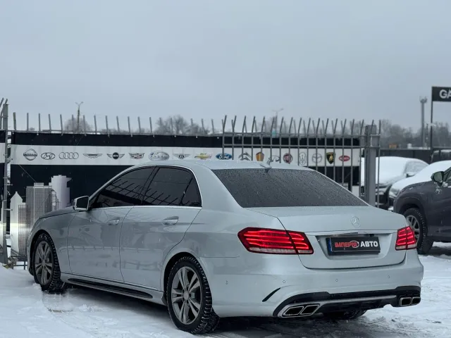 Mercedes-Benz E-Класс - фото 5