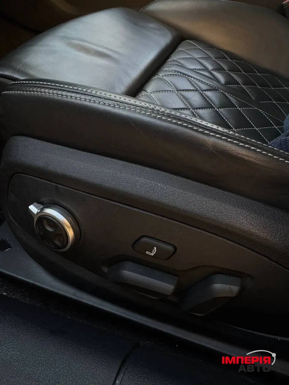 Audi S5 - фото 8