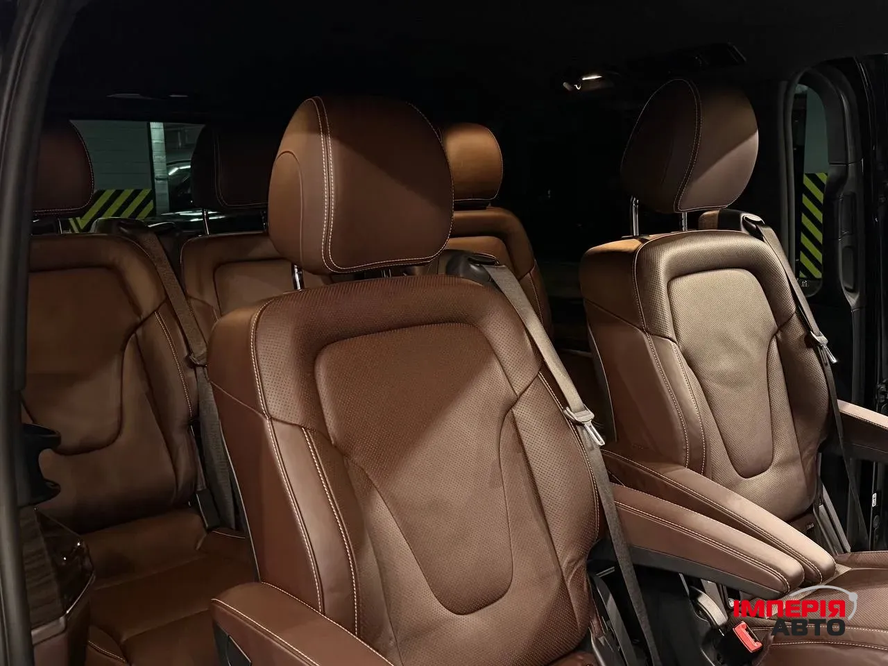 Mercedes-Benz V-Класс - фото 10